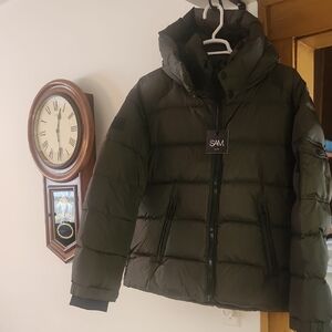 SAM NEW YORK XXL Matte Glacier Winter Puffer Jacket With Zipper Hood